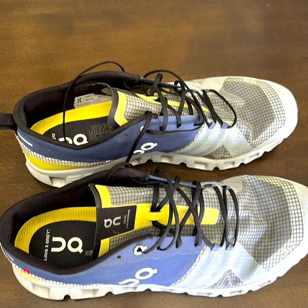 ON cloud 5 men’s size 13 - Great condition